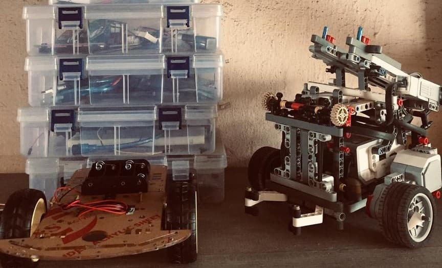 AI & Robotics Training